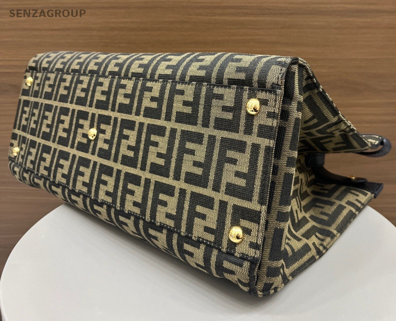 Fendi Peekaboo Tote Handbag Crossbody Brown Black Gold Women Classic