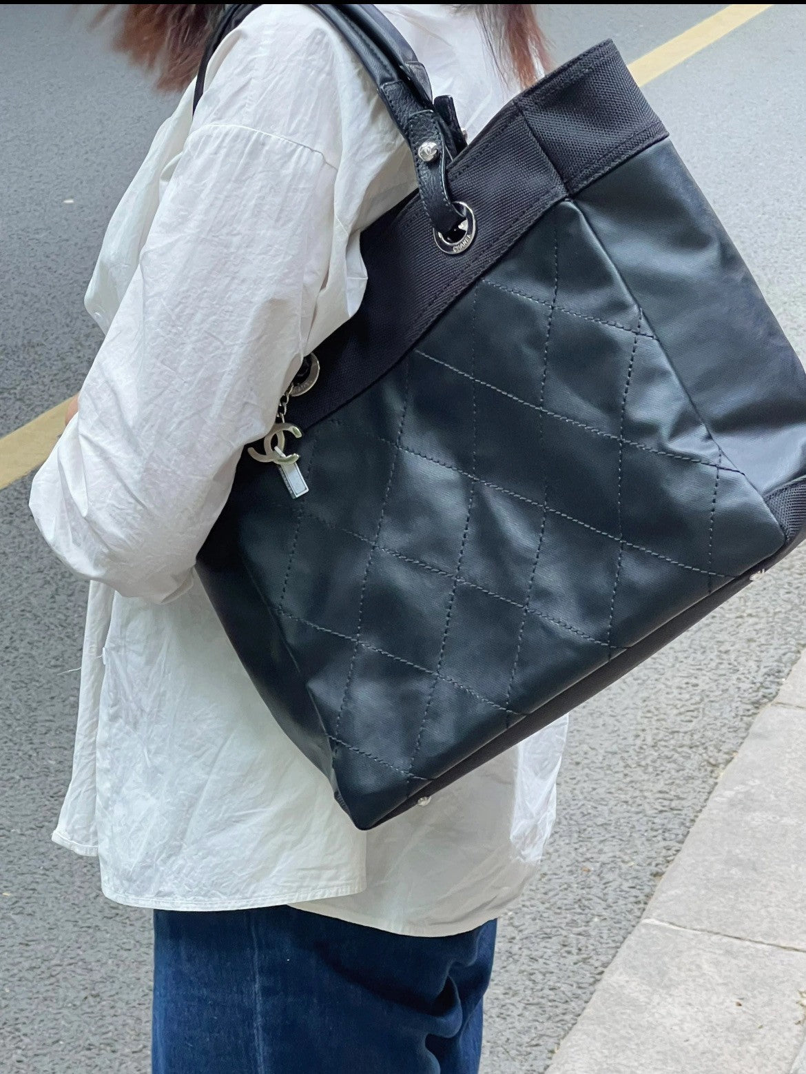 CHANEL CC Logo tote Diamond pattern Shoulder Handbag Black Silver Women