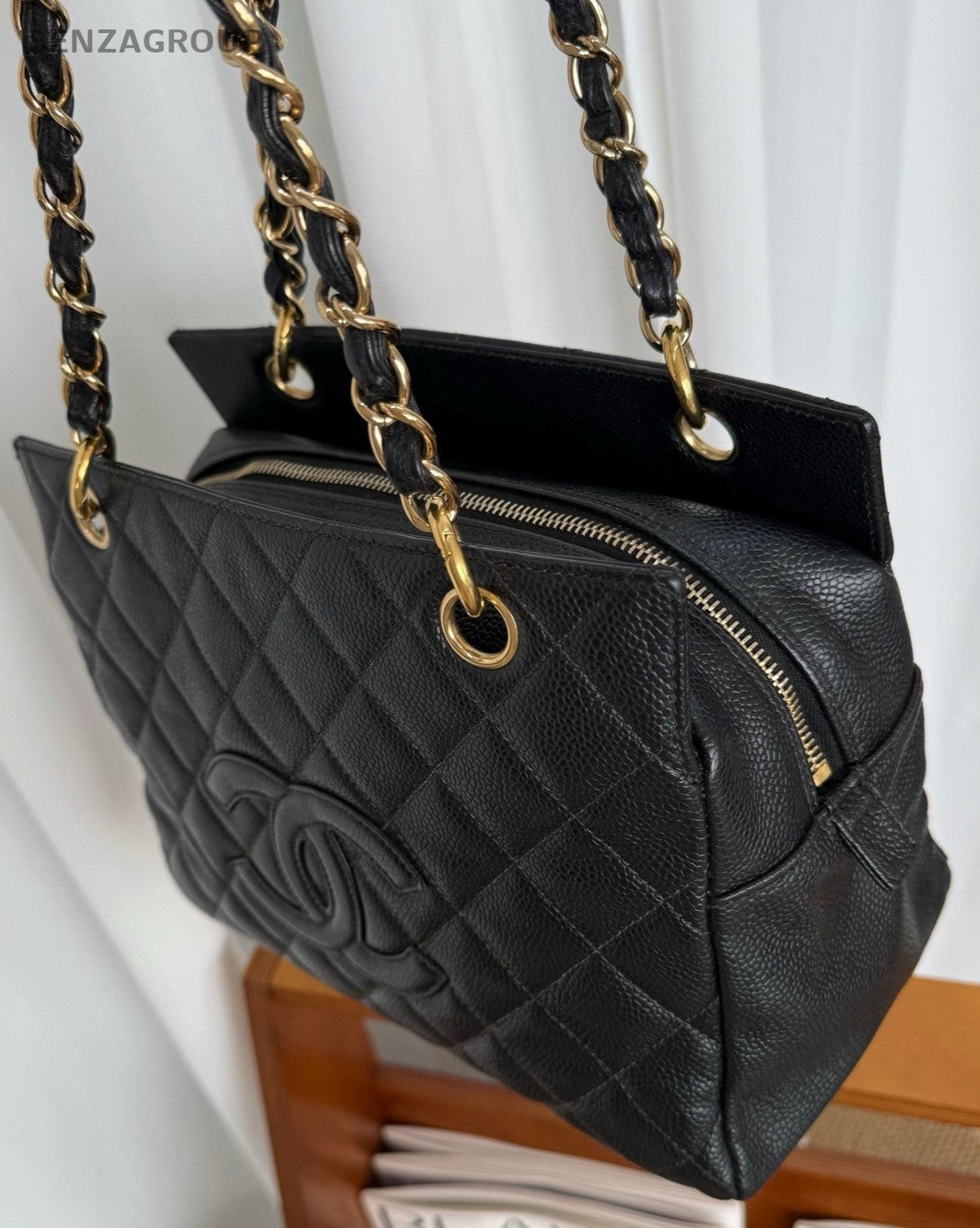 CHANEL PPT Caviar CC Chain Shoulder Handbag Black Gold Women tote
