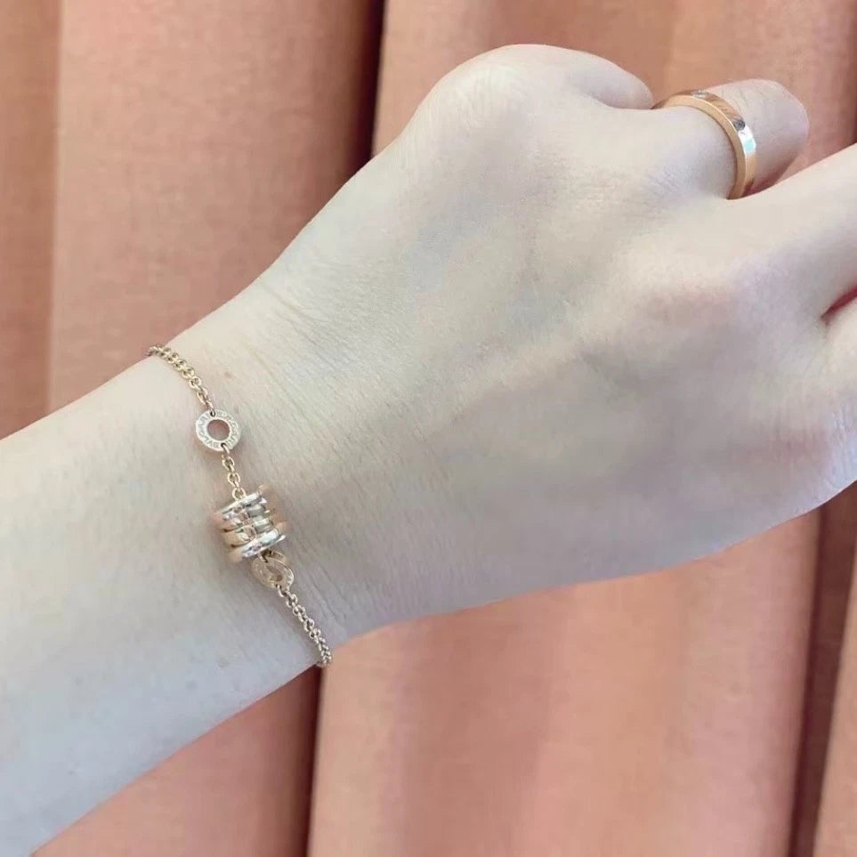 BVLGARI B.zero1 Series Spiral Spring Bracelet 18k Yellow Gold 7.87In
