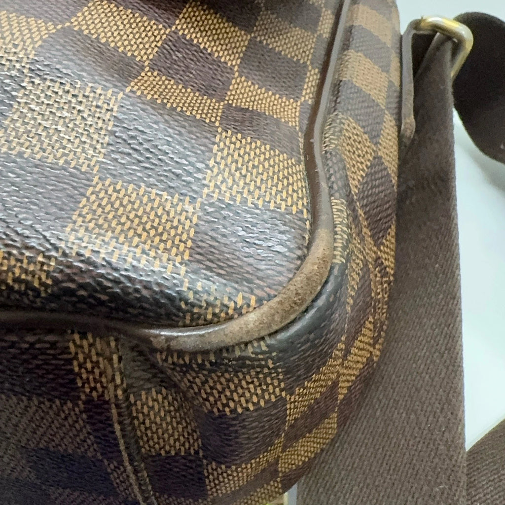 Authentic Louis Vuitton Shelton Laptop Messenger Bag Damier Canvas Crossbody