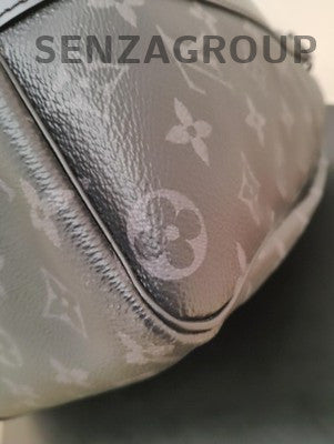 Louis Vuitton Monogram Keepall 45 Travel Bag - Unisex Carryall