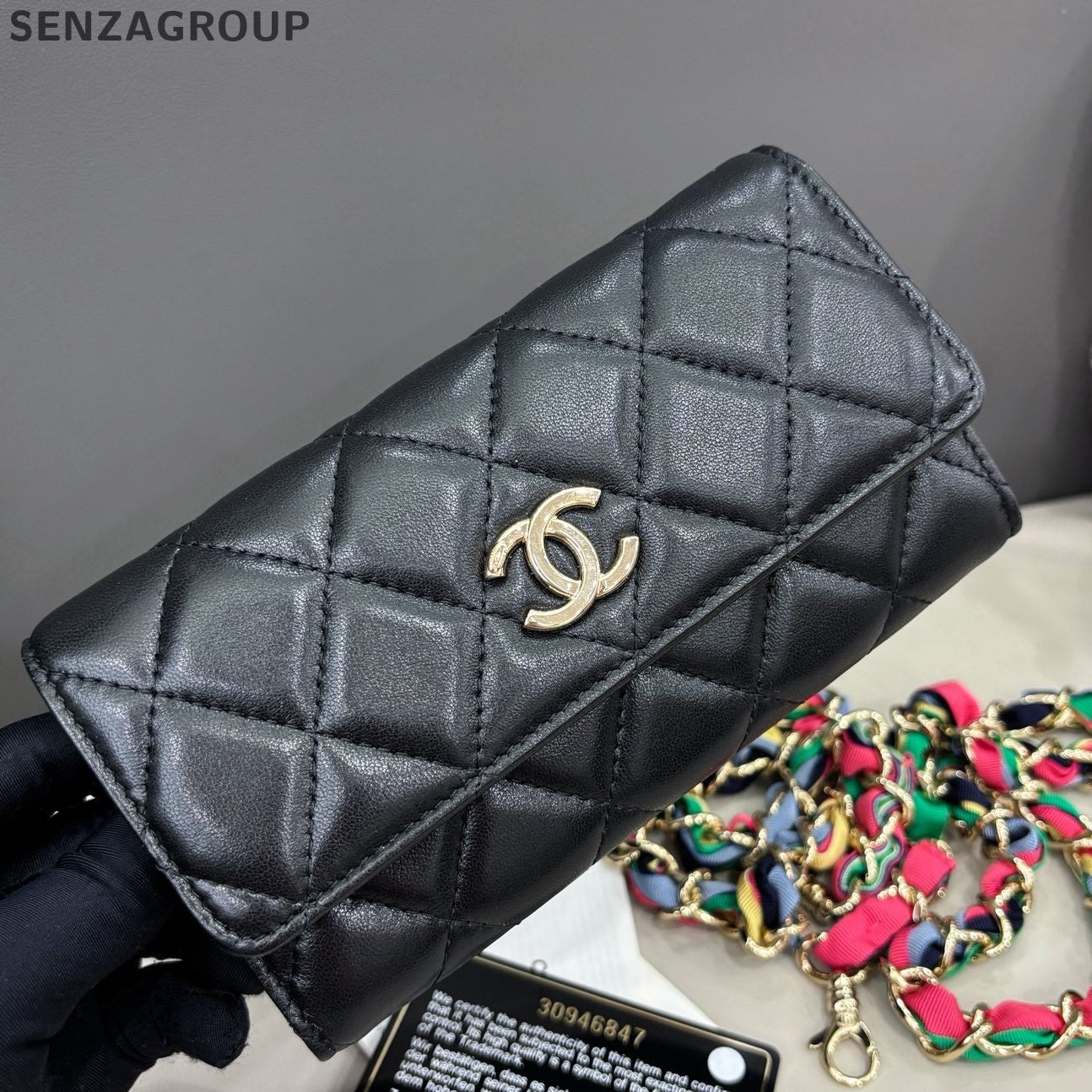 Chanel Diamond Lambskin Chain Crossbody Black Gold Women Classic