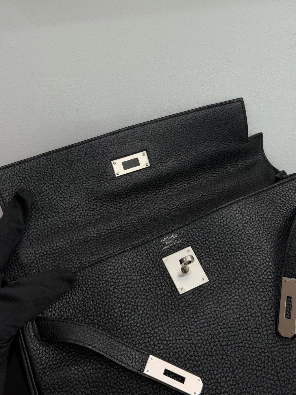 Authentic Hermes Kelly 32 Togo Tote Top Handle Crossbody Bag Black SHD