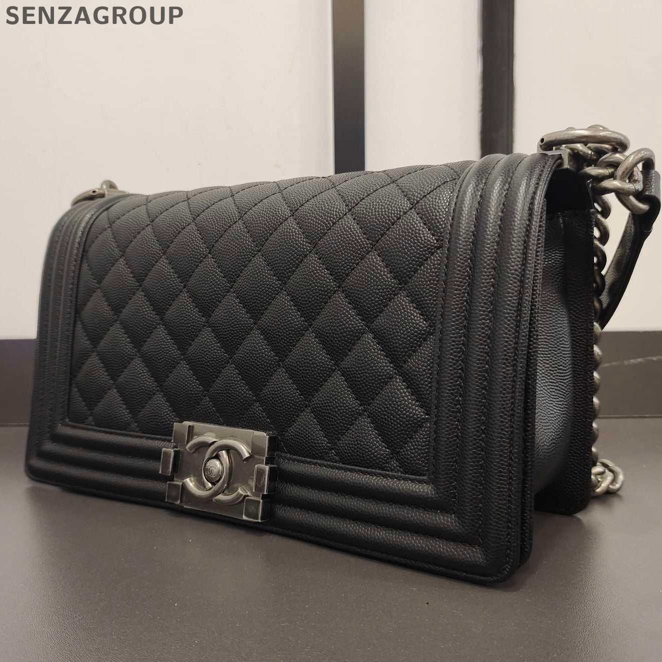 Chanel Le Boy Medium Black Silver Calfskin Chain Shoulder Bag Classic