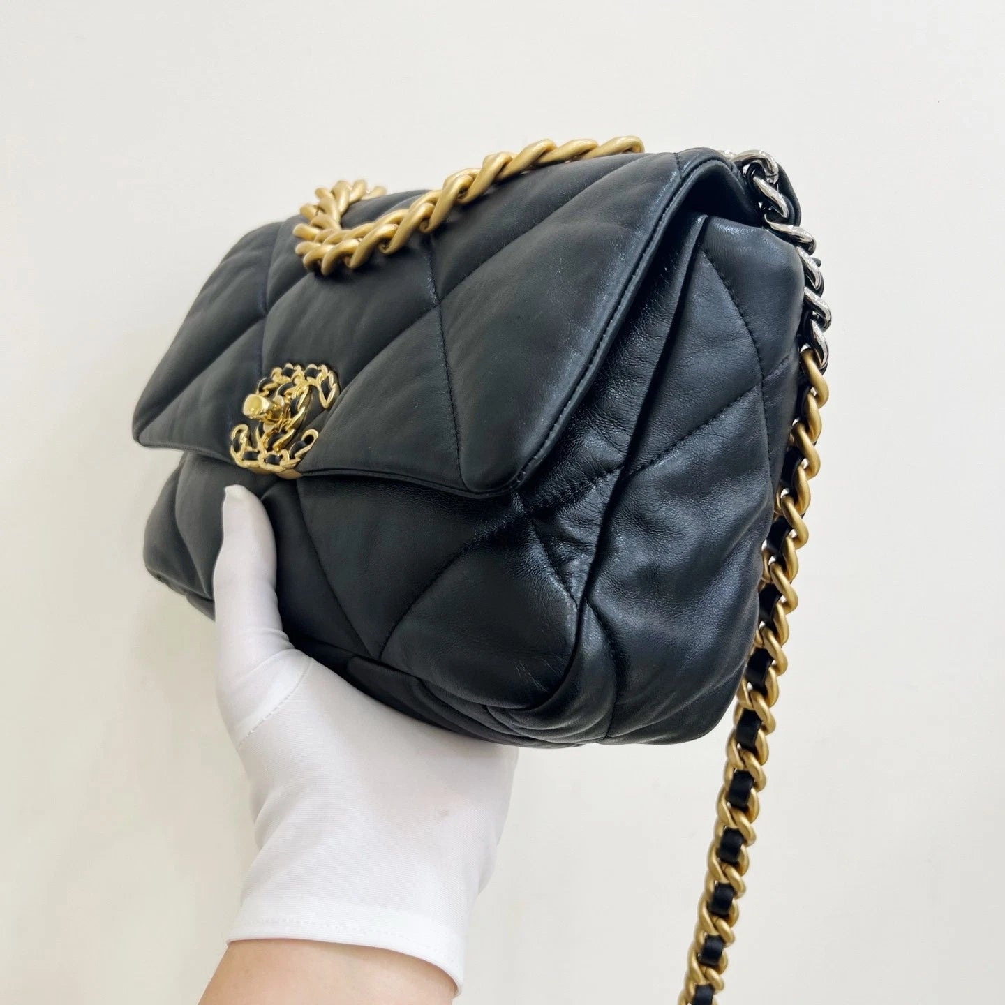 Chanel 19 Bag Small Quilted Lambskin Handbag Crossbody Shoulder Bag Black Gold