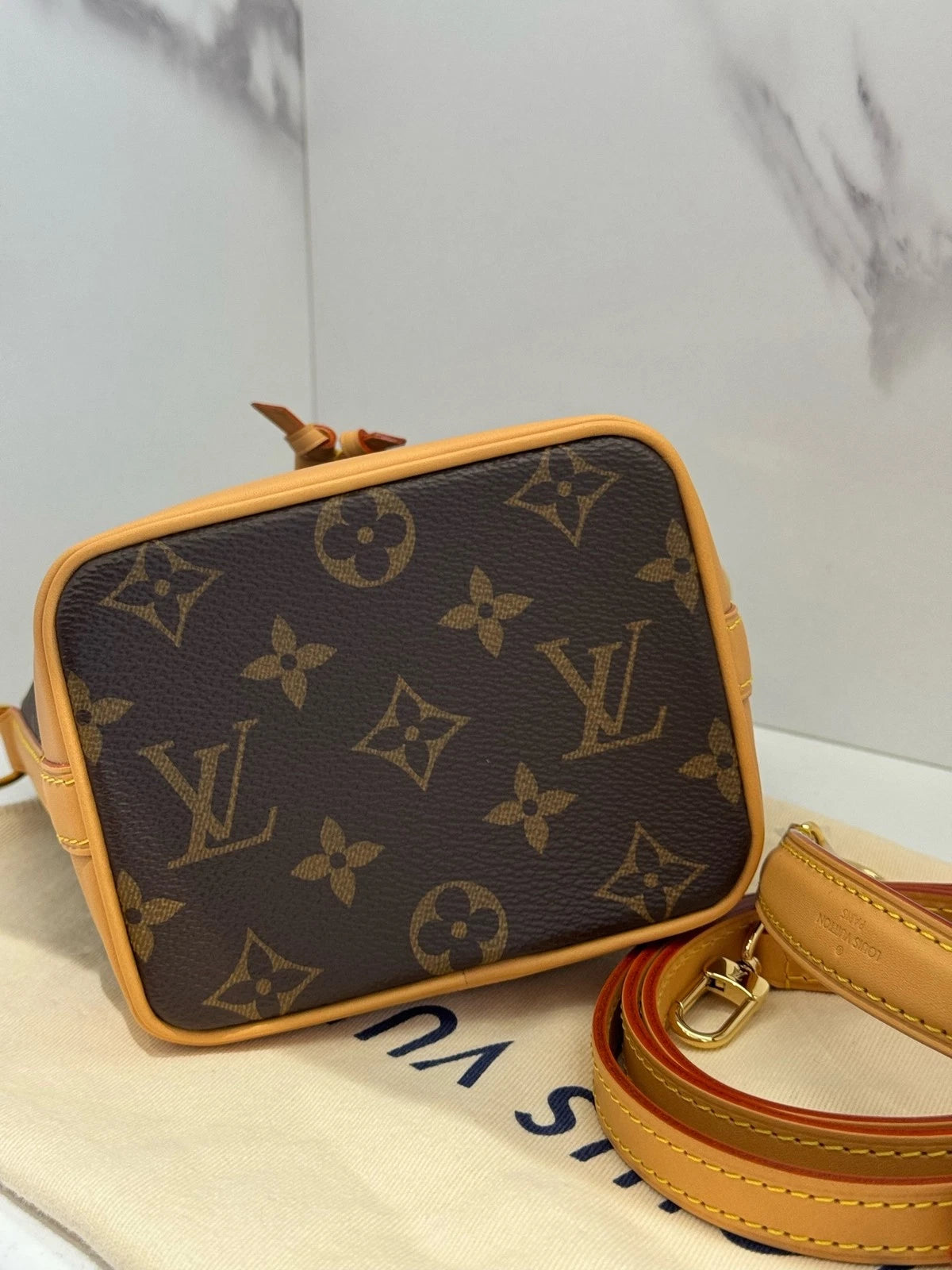 Louis Vuitton Noe Canvas Shoulder Bag Excellent