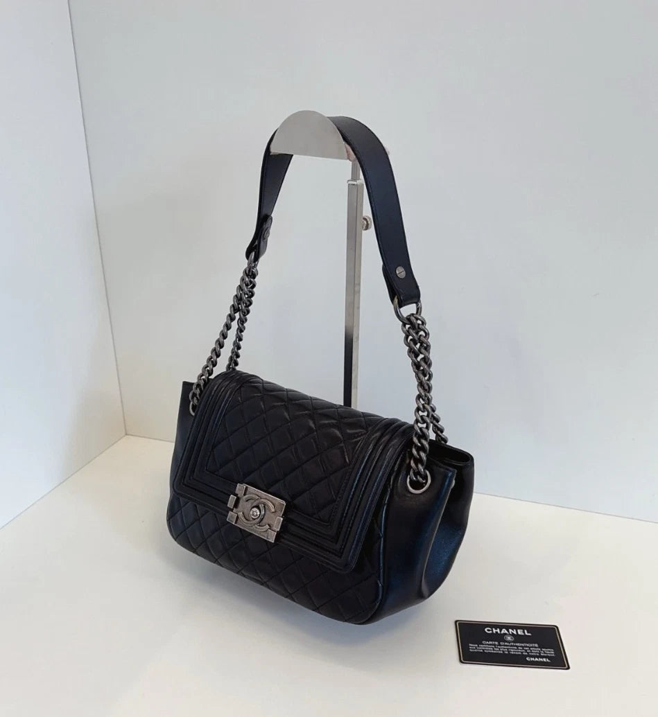 Chanel Leboy Tote Diamond Shoulder Bag Chain Black Women Fashion
