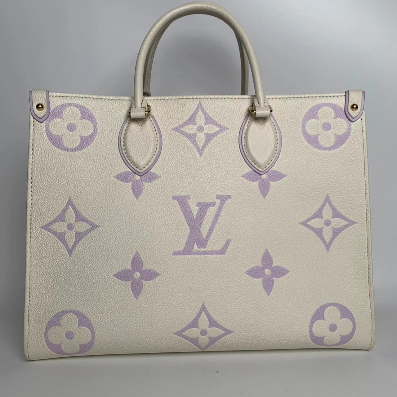 SJ0001 Louis Vuitton OnTheGo MM in Cream and Lilac Monogram Empreinte Leather Z