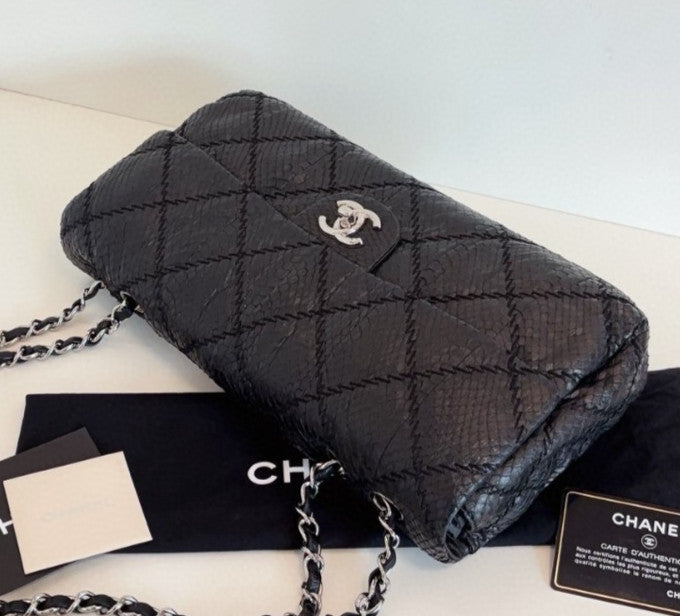 Chanel Classic Flap Chain Shoulder Bag Black Silver Used Women Fashion