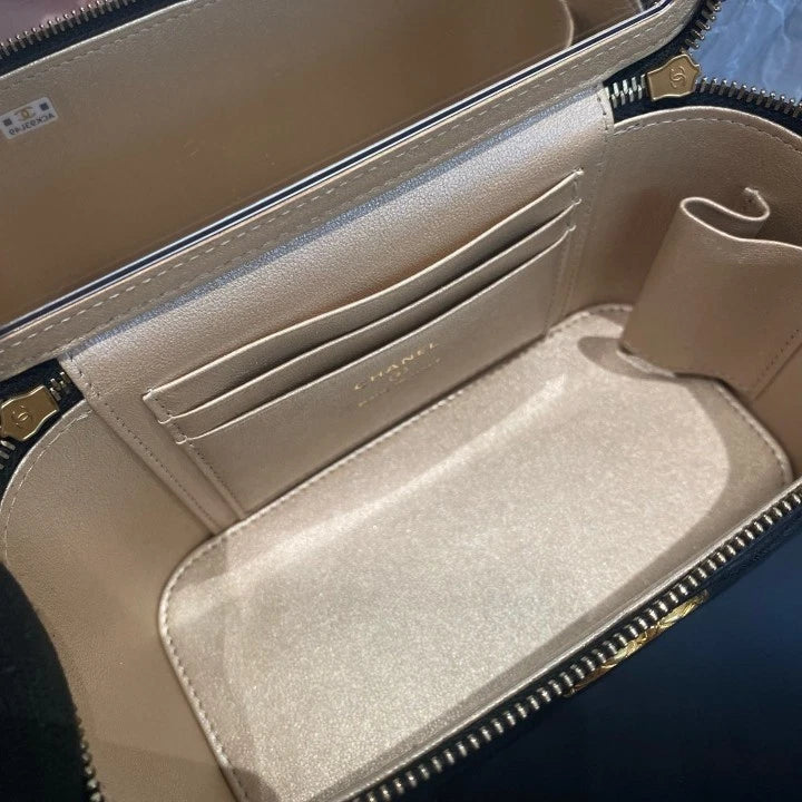 Chanel Vanity Black Gold Shoulder Bag Crossbody Excellent