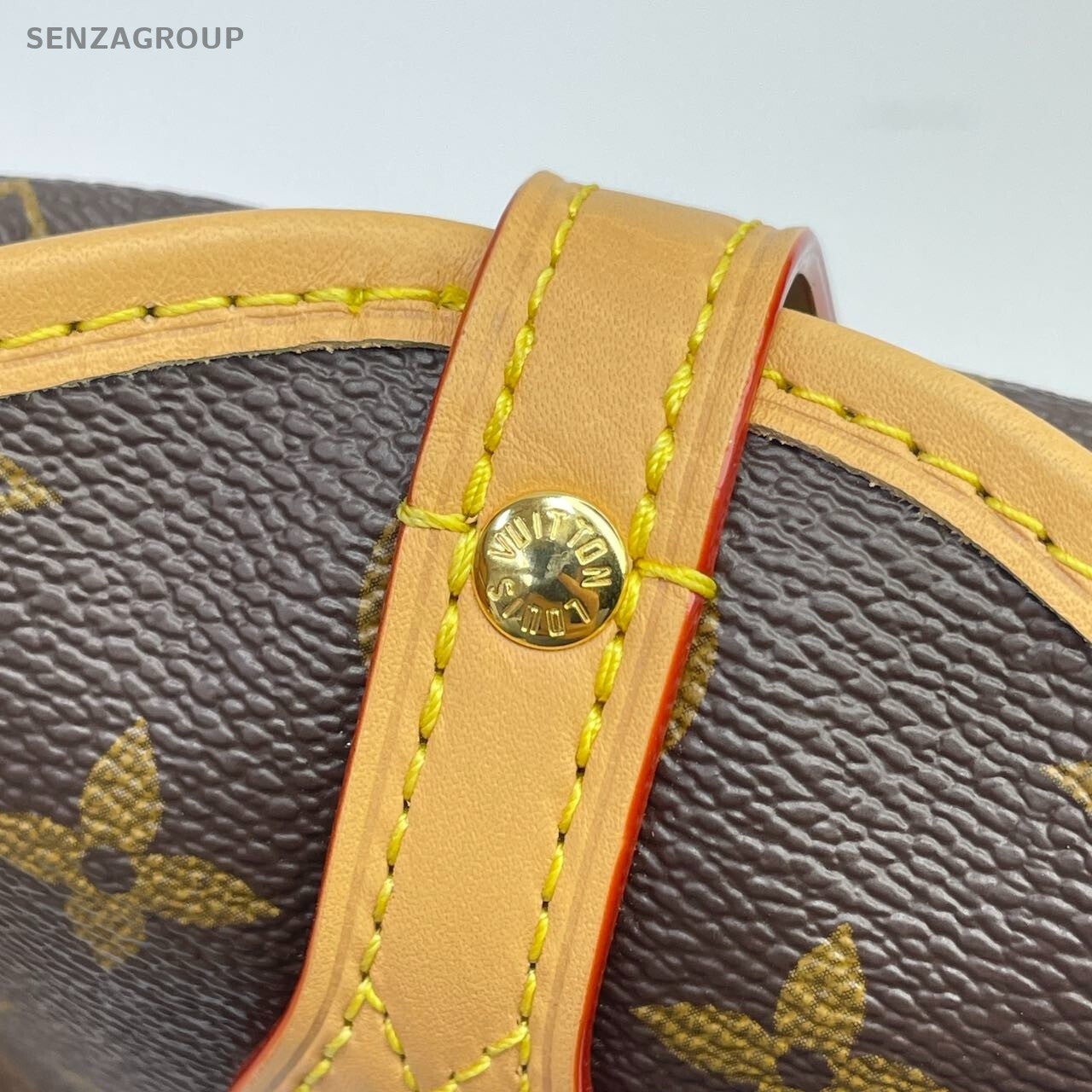 Louis Vuitton Fold Me pouch Crossbody Bag  With strap M80874