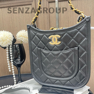 Chanel Quilted Chain Shoulder Bag Black Gold Classic Women's