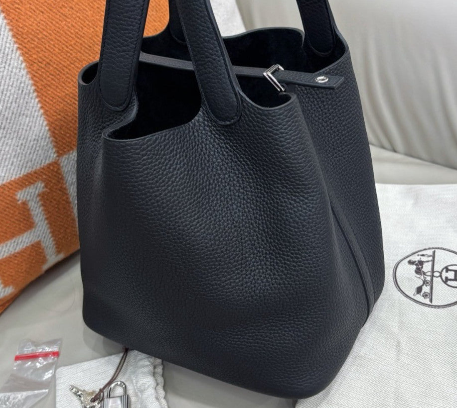 Hermes Picotin22 Top Handle Bag Black Silver Used Women Classic Fashion