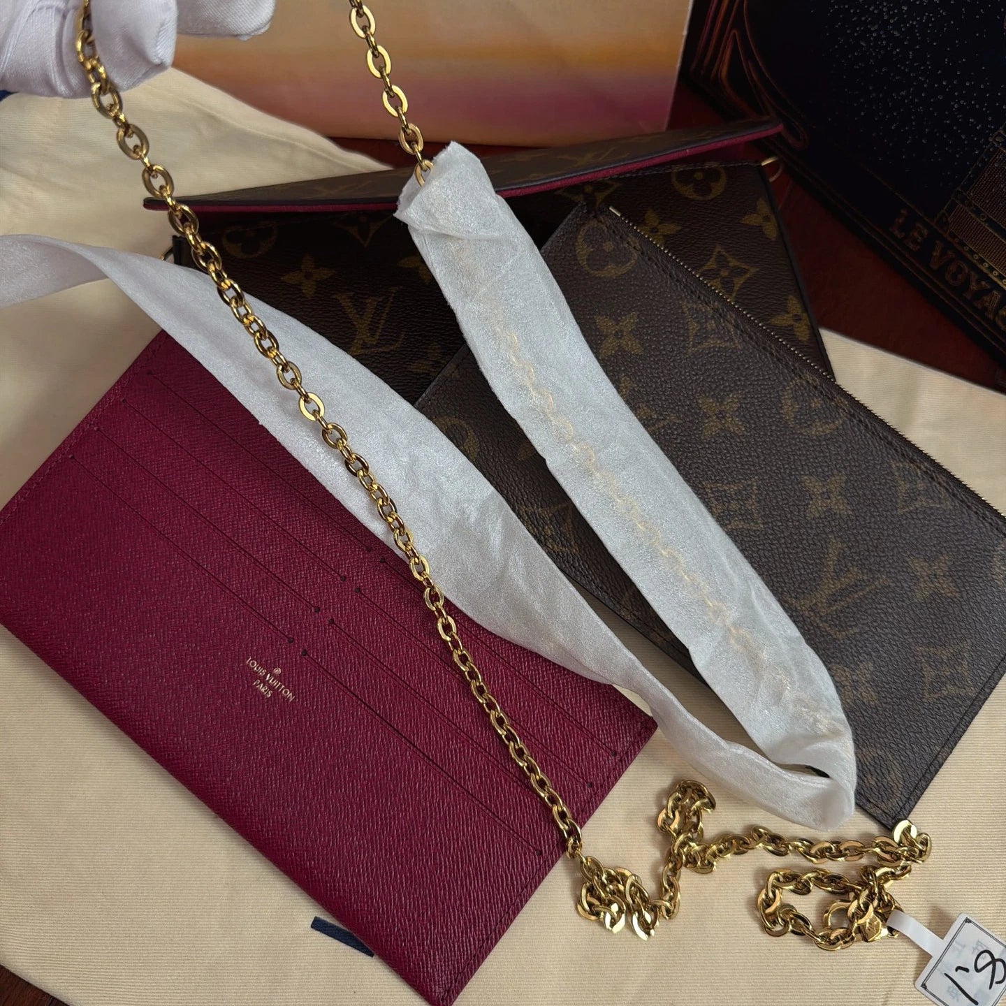 New Louis Vuitton Pochette Felicie Monogram Canvas Gold Chain Shoulder Crossbody