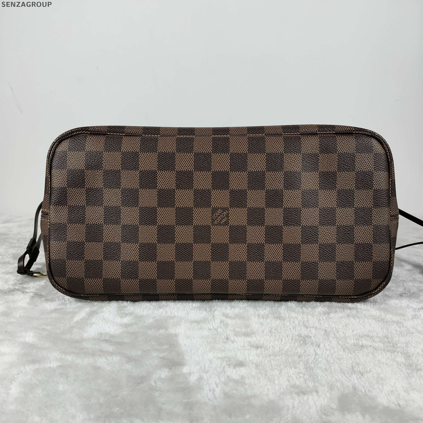 Louis Vuitton Damier Ebene Neverfull MM Tote Bag - Women's Classic Handbag