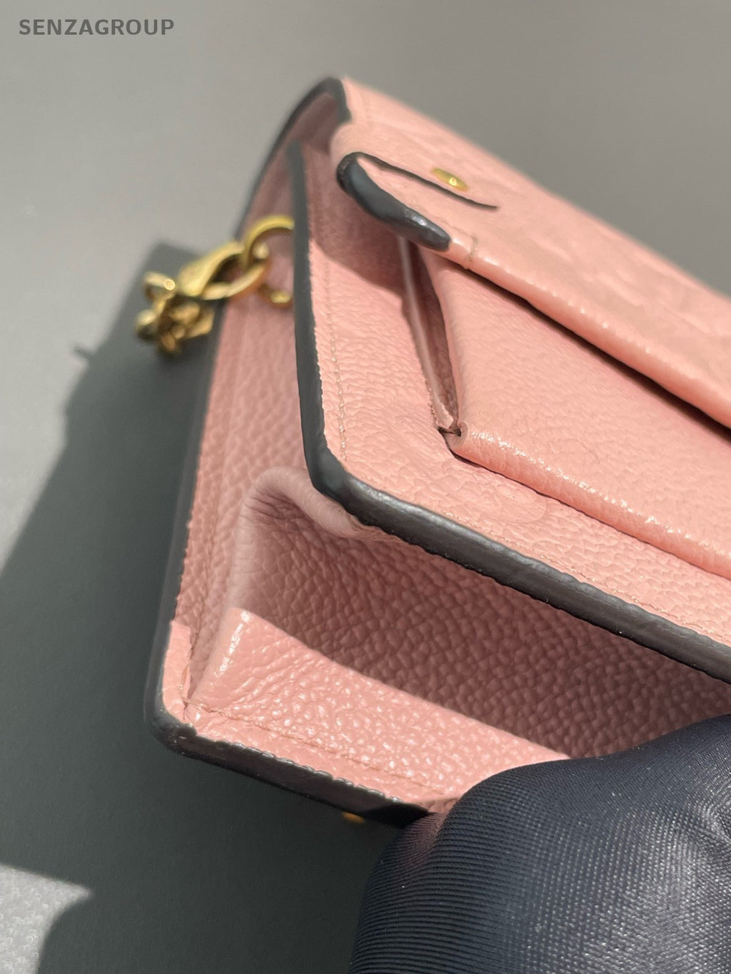 Louis Vuitton Vavin WOC Chain Shoulder Bag Crossbody Pink Gold Women Designer