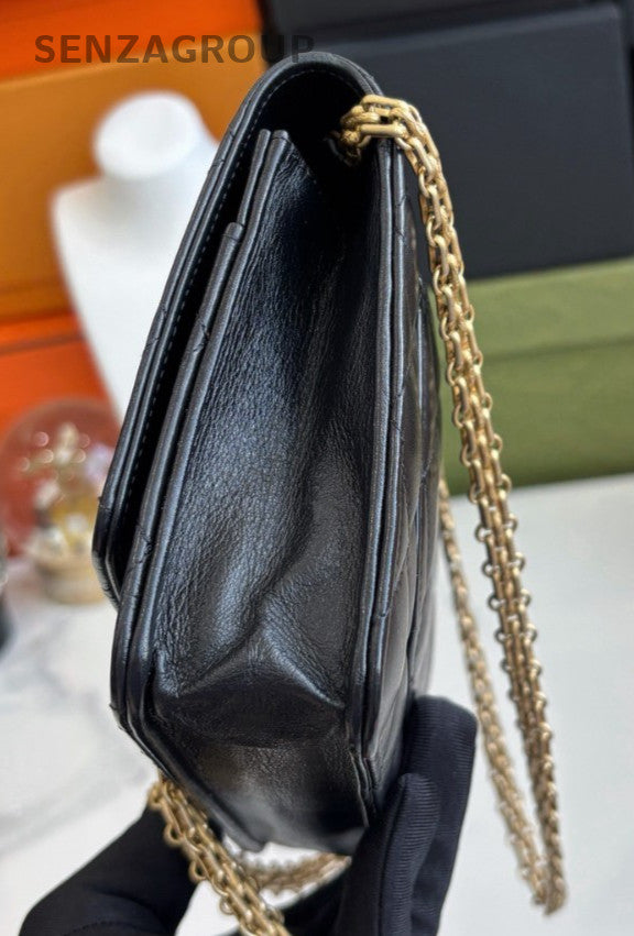 CHANEL 2.55 Black gold woc Shoulderbag Crossbody