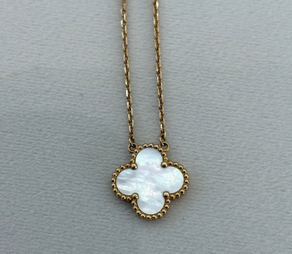 Van Cleef &amp; Arpels Vintage Alhambra Necklace Pendant Mother of Pearl 18K Gold