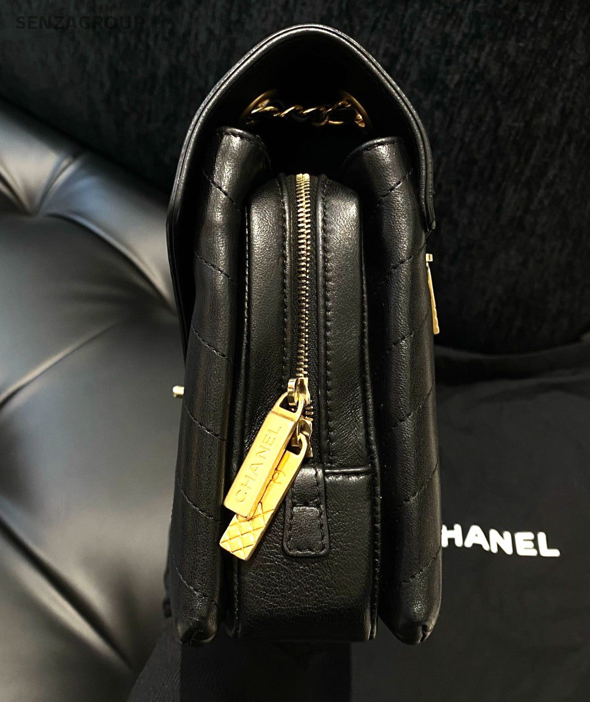 Chanel Chain 2Way Crossbody Shoulder Bag Black Gold Women Classic