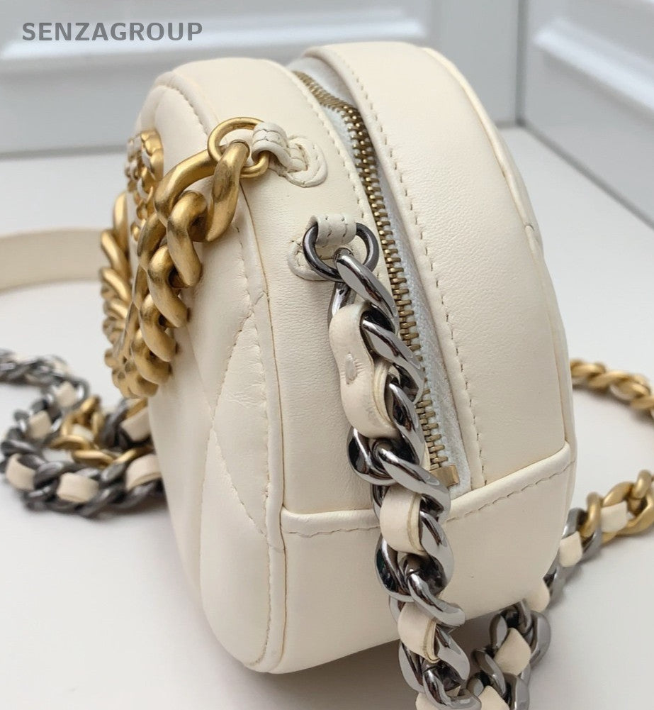 Chanel Diamond Chain Round Bag Crossbody White Gold Used Women Classic