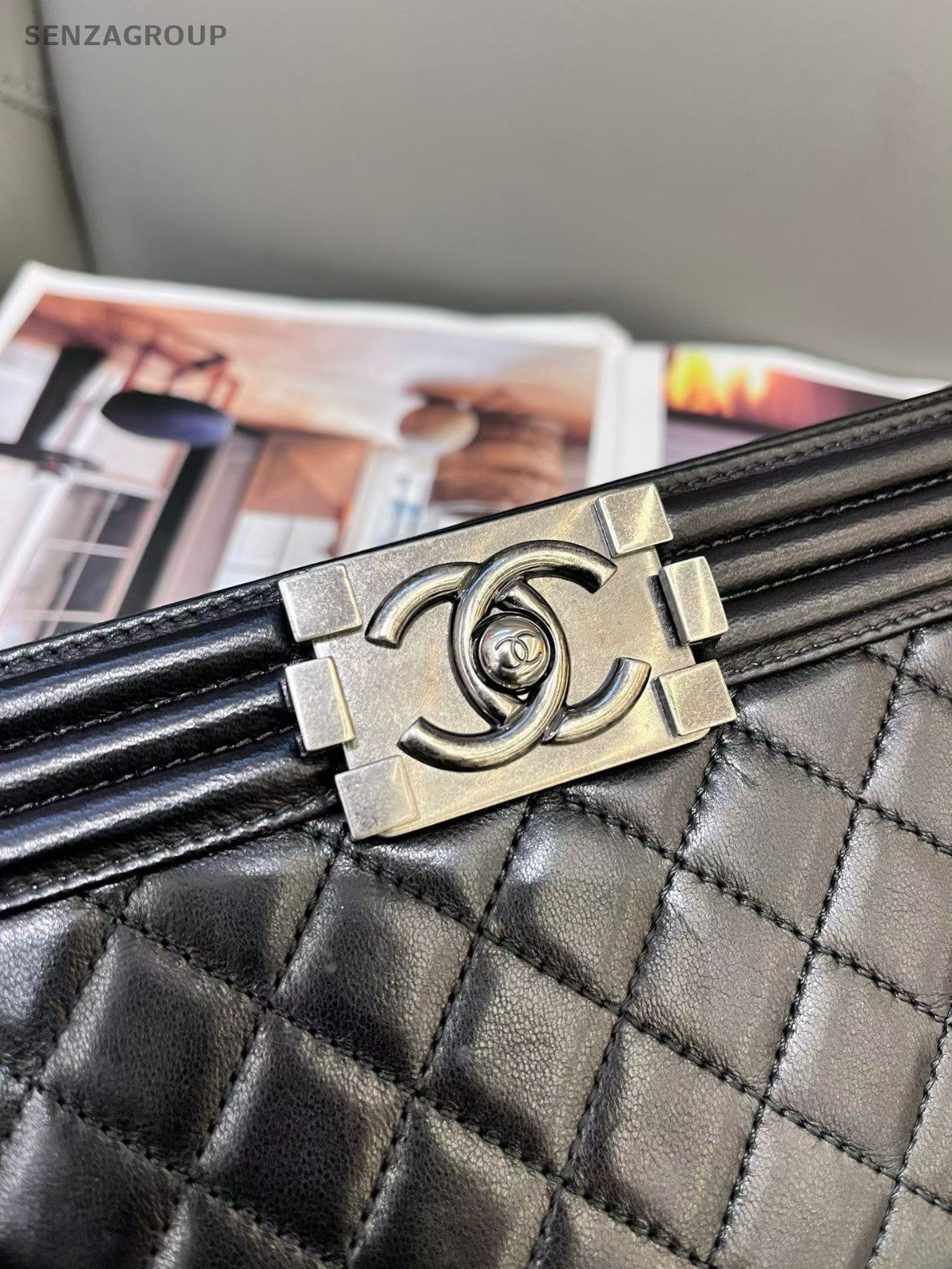 CHANEL Lebody MM Lambskin Chain Shoulder bag Black Silver Women Classic