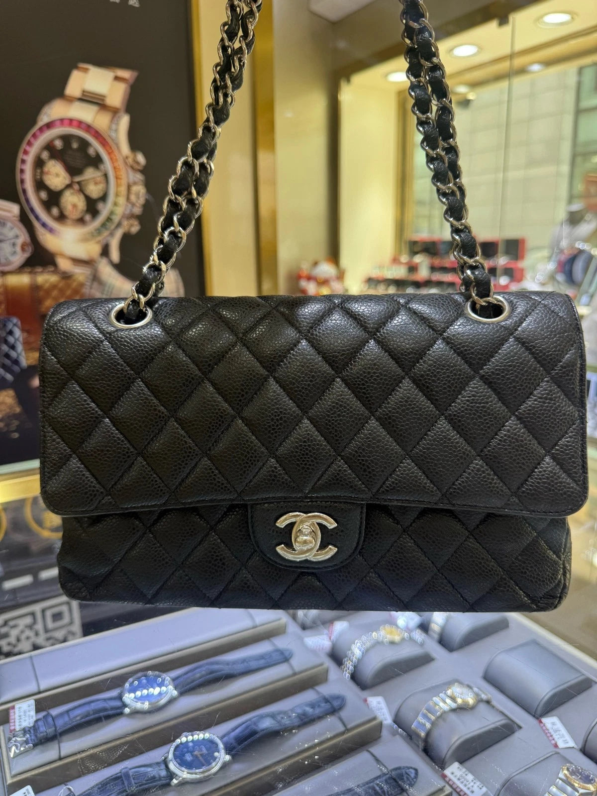 Chanel Medium Flap Black Leather Shoulder Crossbody Bag Excellent