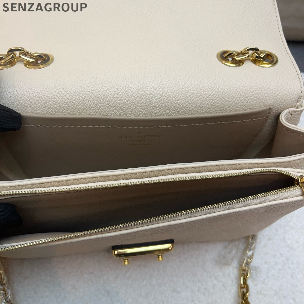 Louis Vuitton Monogram Messenger Bag with Silver Chain Strap - Women's Classic