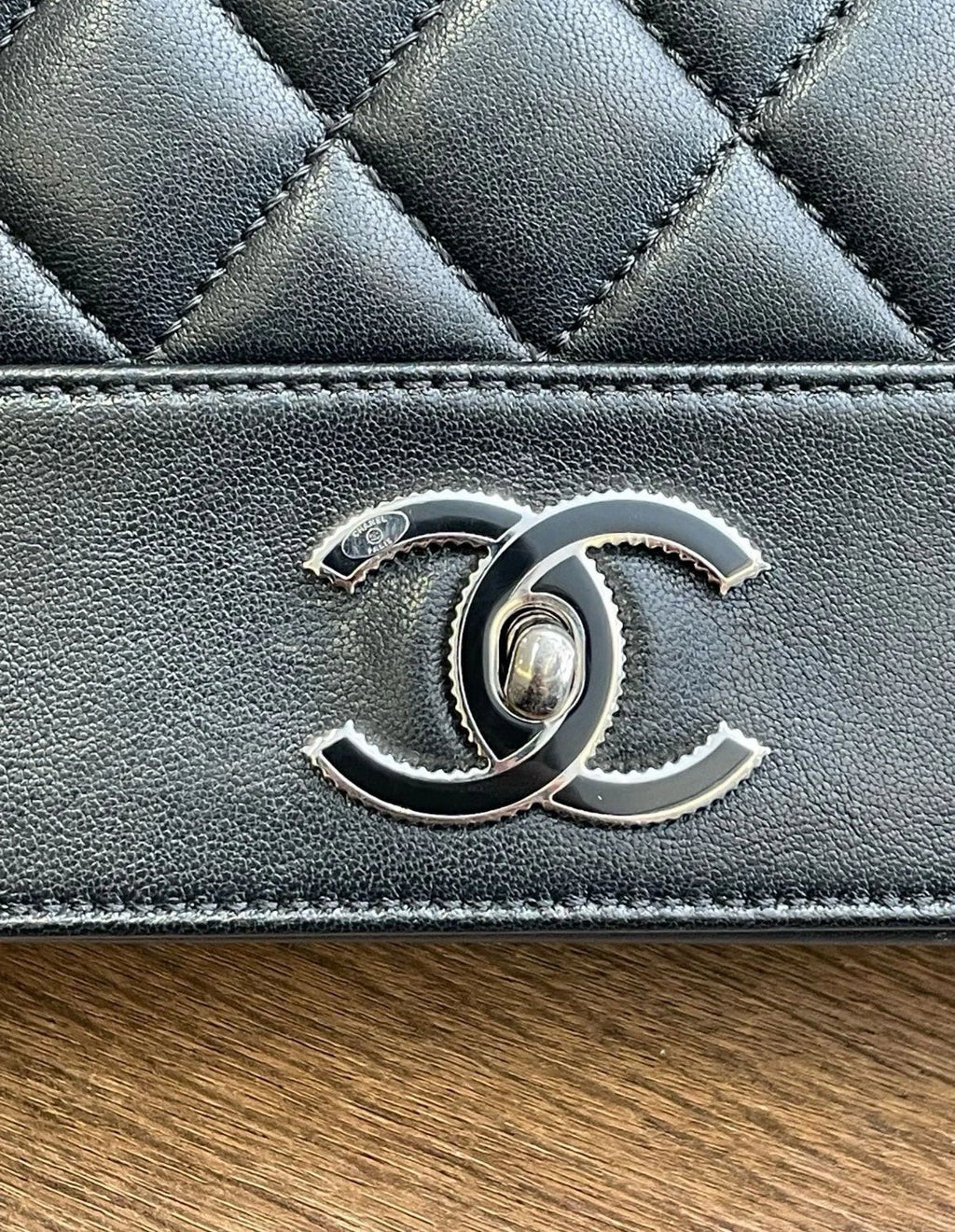 Chanel Diamond Chain Shoulder Bag Crossbody Black Silver Used Women Classic