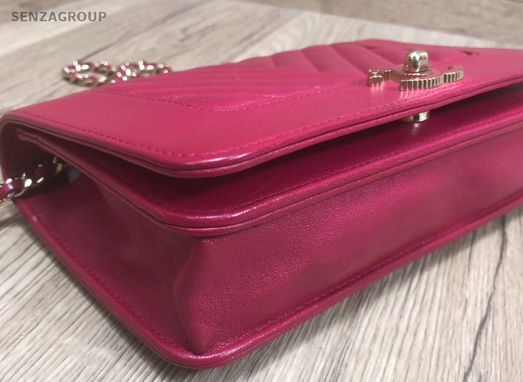 Chanel WOC Chain Shoulder Bag Red Gold Used Women Classic Designer