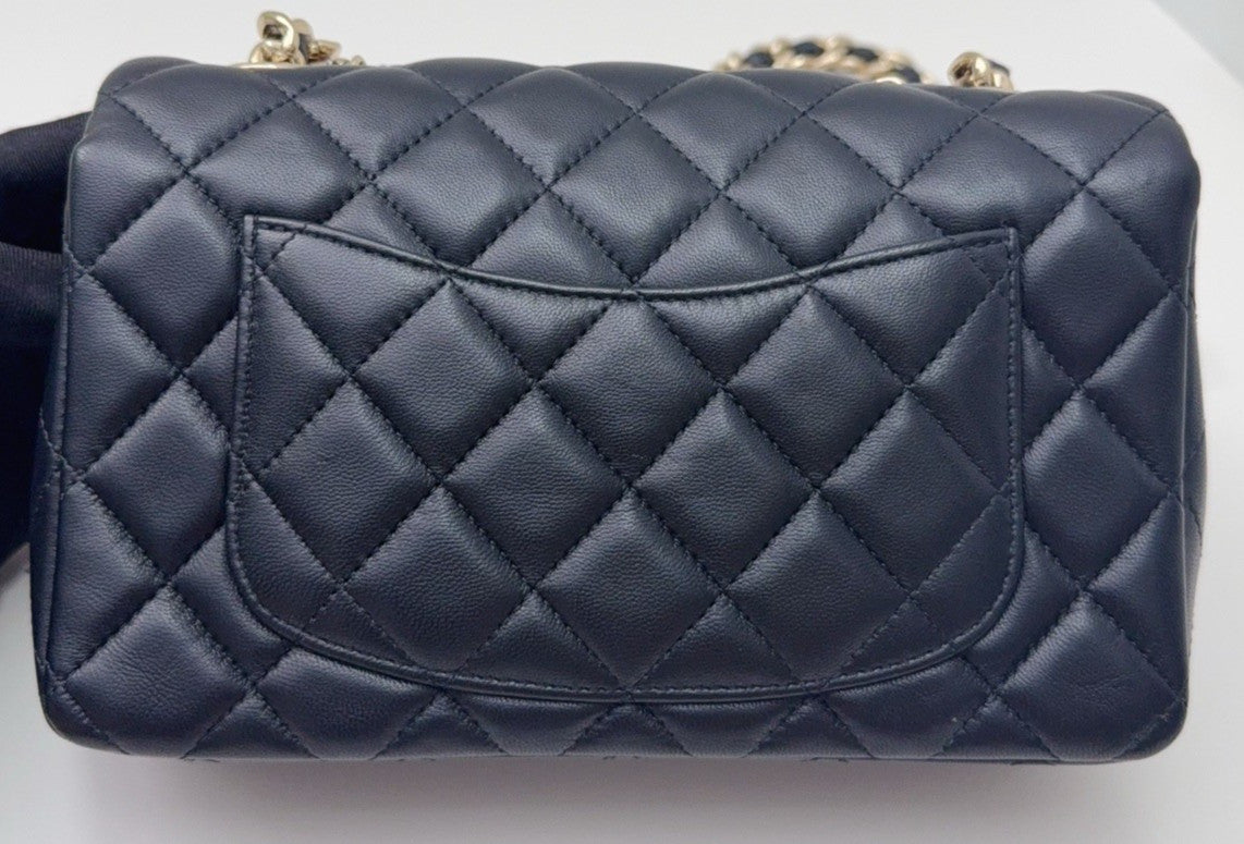 Chanel  Classic Flap Mini Lambskin Chain Shoulder Bag Crossbody Black Women