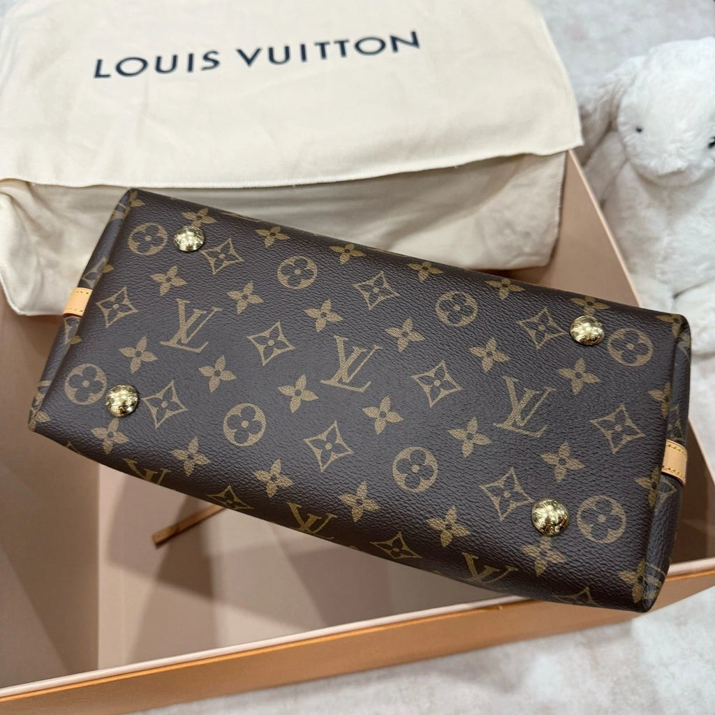 Louis Vuitton Carryall Monogram Canvas Tote Bag Excellent