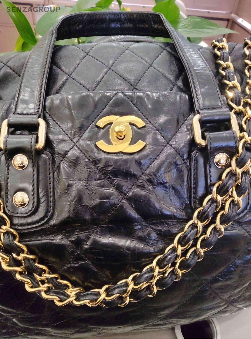 Chanel Diamond GM Chain Shoulder Bag Top Handle Bag Black Gold Women Classic