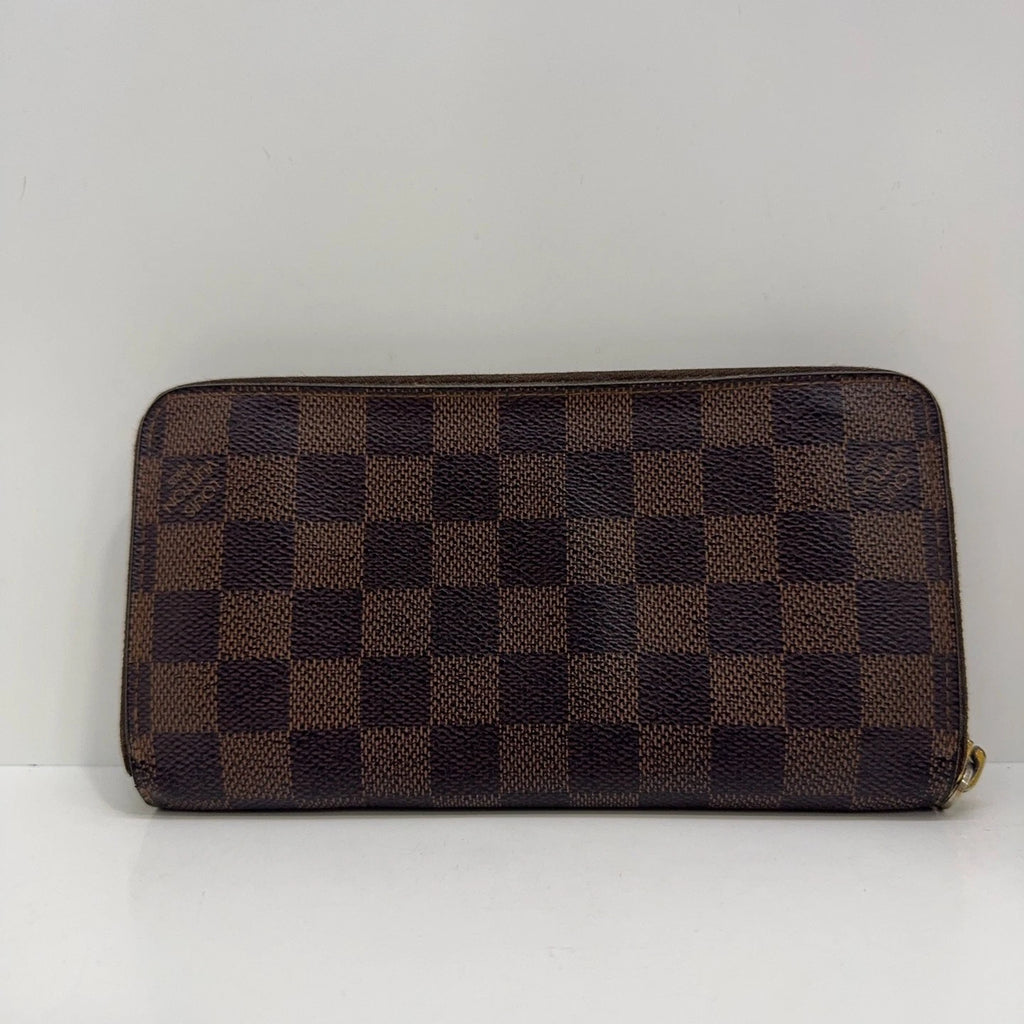 Authentic Louis Vuitton Damier Canvas Wallet For Women