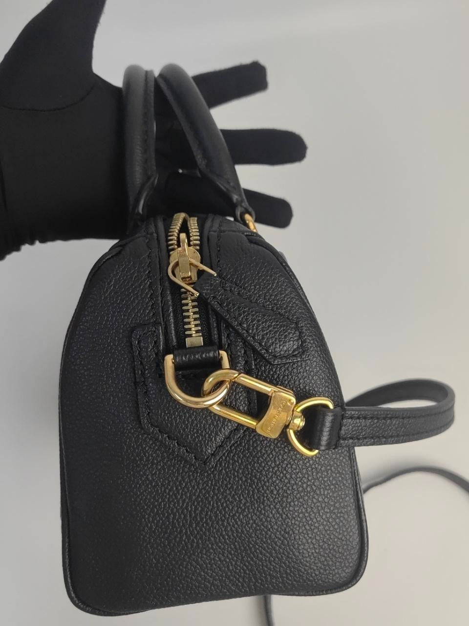 SJ0001 LV speedy 20 black