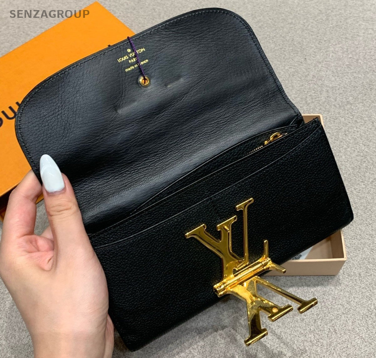 Louis Vuitton Long Wallet All Leather Logo Black Gold