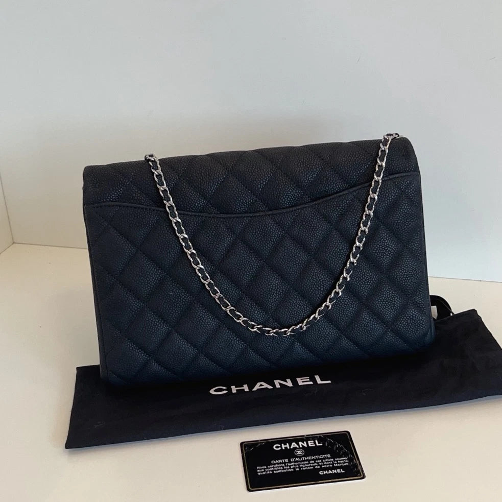 Excellent Chanel Classic Flap Timeless Black Clutch Chain Shoulder Bag SHW