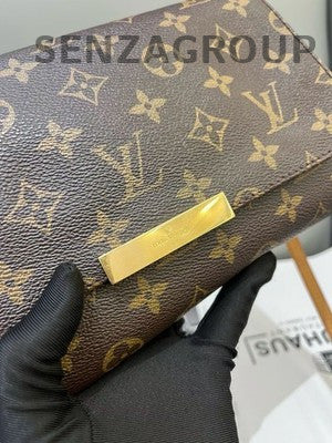 Louis Vuitton Monogram Favorite MM Chain Shoulder Bag - Classic Women's Fashion