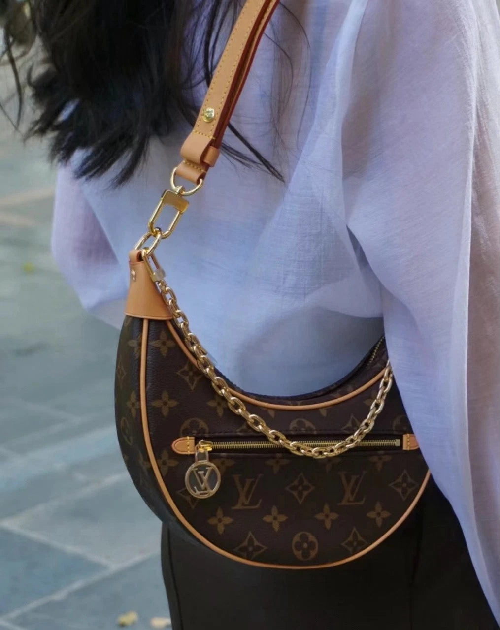 Louis Vuitton Loop Monogram Canvas Shoulder Bag Excellent