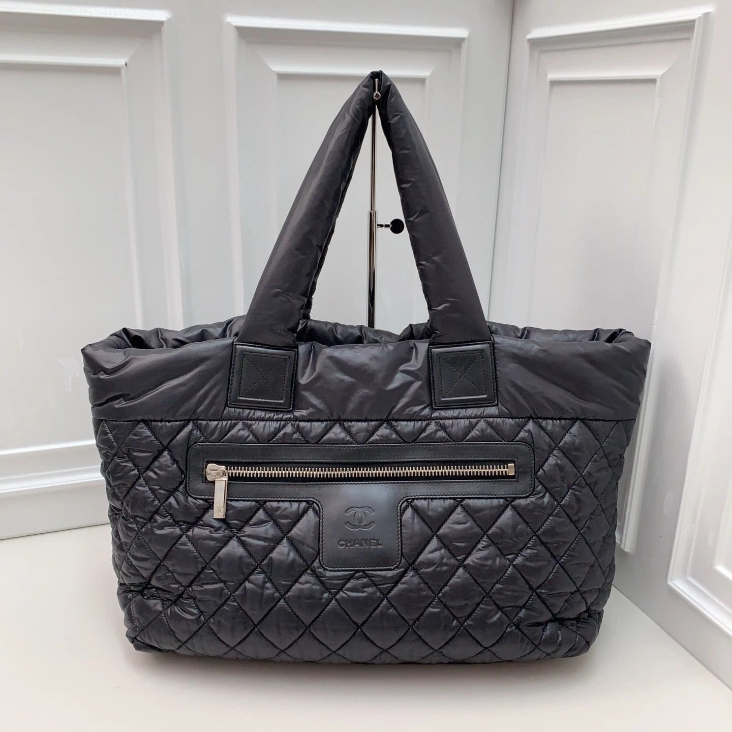 Chanel Puffer Tote Diamond Top Handle Bag Black Women Fashion