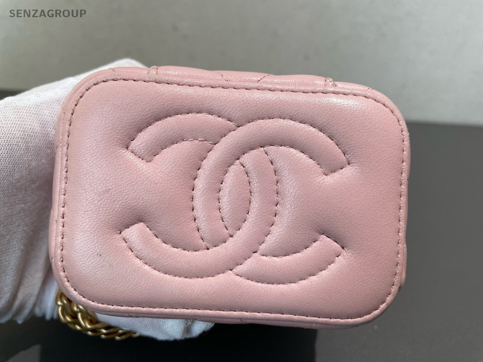 Chanel Vanity Case Mini Chain Shoulder Bag Crossbody Pink Gold Women Fashion
