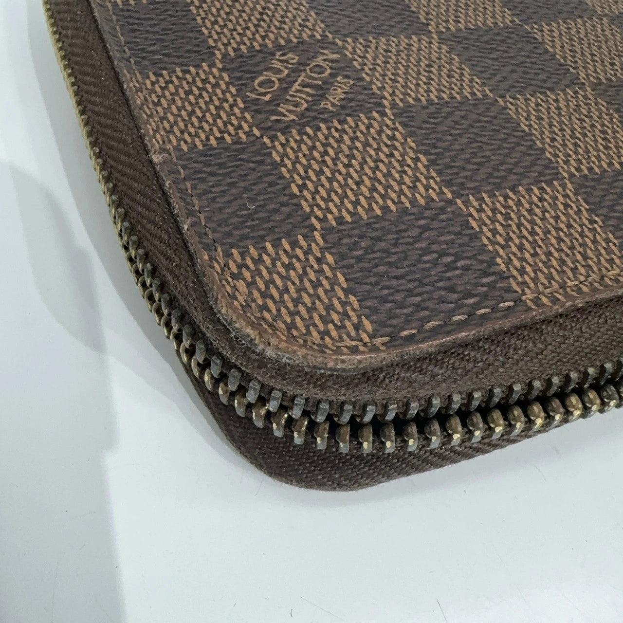 Louis Vuitton Damier Canvas Zippy Wallet Brown For Women