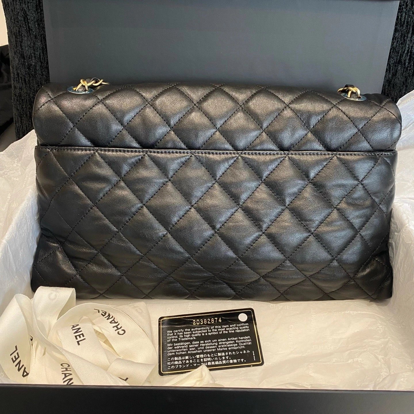 Chanel Calfskin Diamond Chain Shoulder Bag Black Gold Used Women Classic