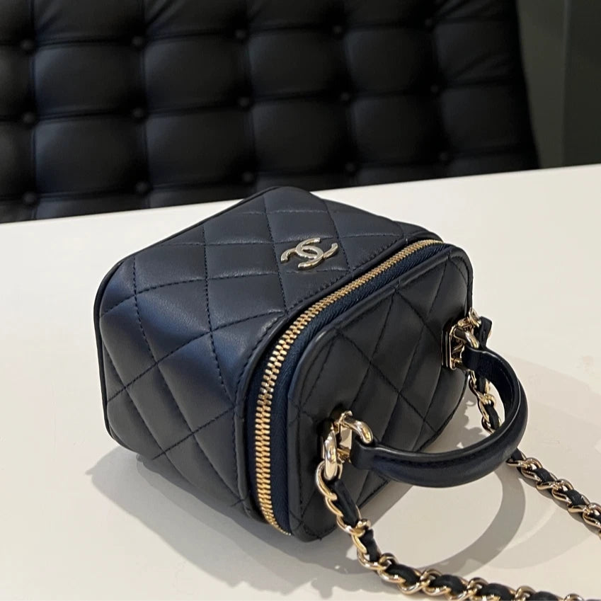 Chanel Vanity Black Top Handle Excellent
