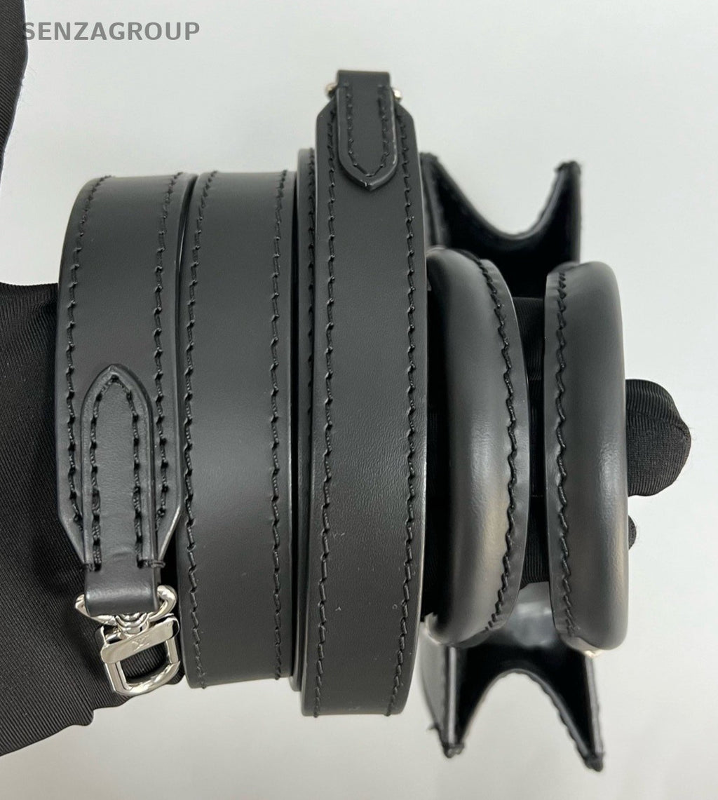 Louis Vuitton Epi Mini Top Handle Bag Crossbody Black Silver Women Classic