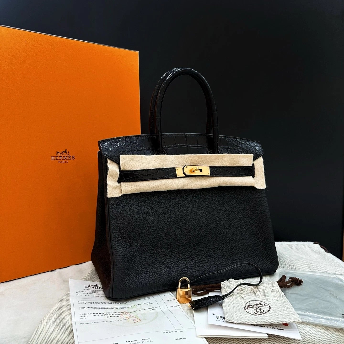 Hermes Birkin30 Black Gold Togo Leather Handbag For Women
