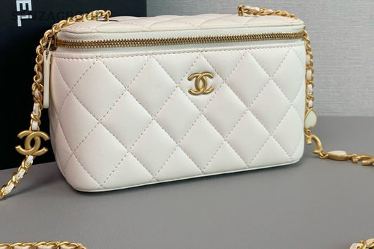 Chanel 22K Lambskin Shoulder Crossbody Vanity Case White Gold Almost Brand New