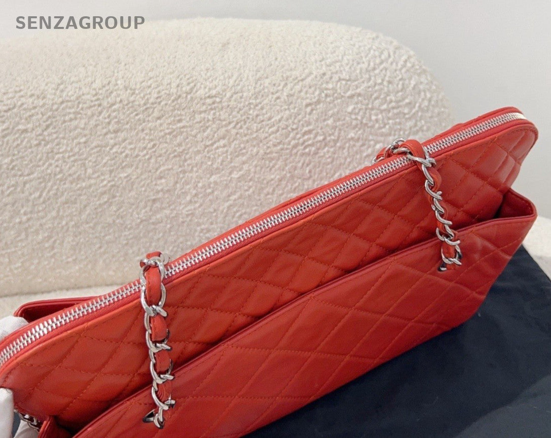 CHANEL Diamond Pattern Chain Shoulder bag Red Silver Women