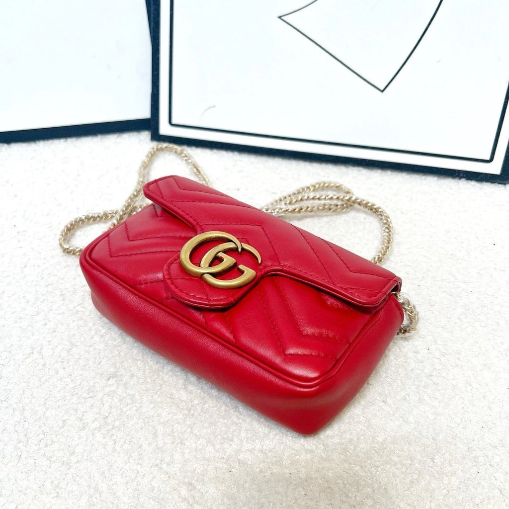 GUCCI Chain Shoulder Bag Red For Women