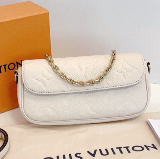 Louis Vuitton Ivy Monogram Chain Shoulder Bag Crossbody White Gold Women Classic